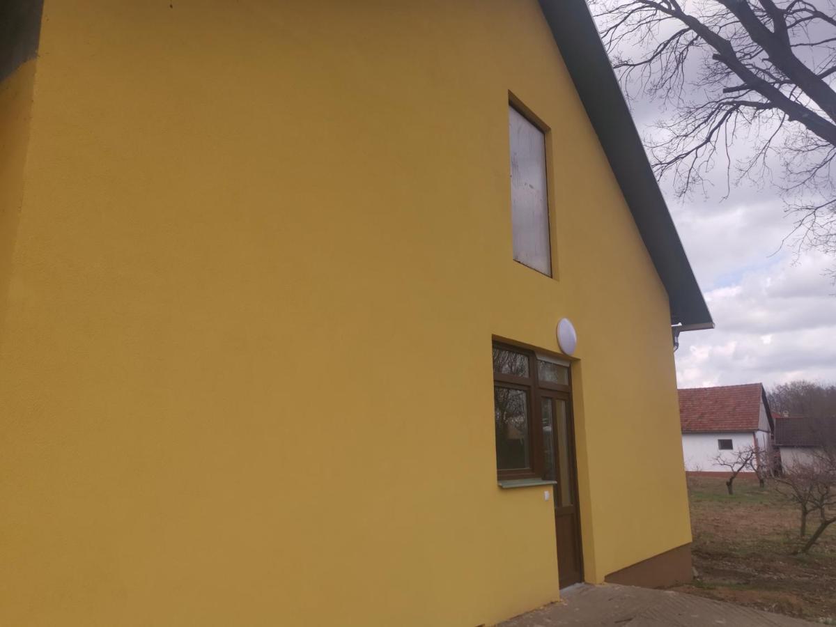 Podlovics Tanya Panzio Apartment Kemecse Exterior photo
