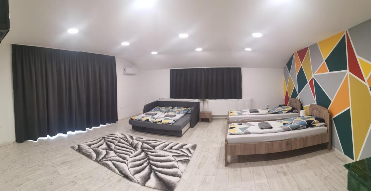 Podlovics Tanya Panzio Apartment Kemecse Exterior photo