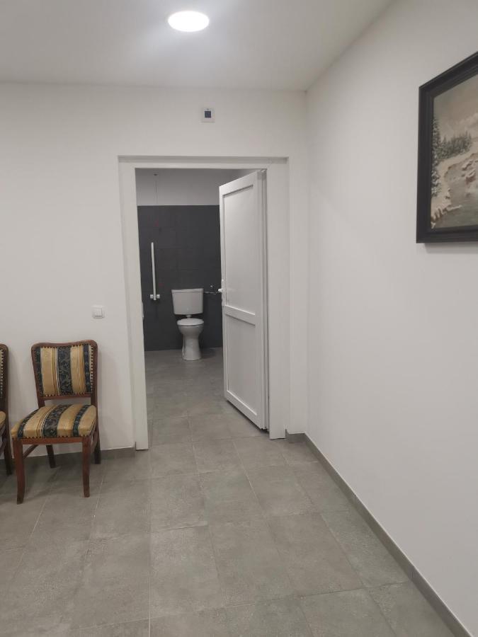Podlovics Tanya Panzio Apartment Kemecse Exterior photo