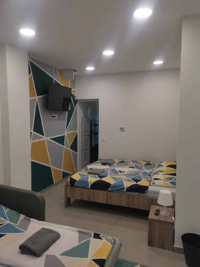 Podlovics Tanya Panzio Apartment Kemecse Exterior photo